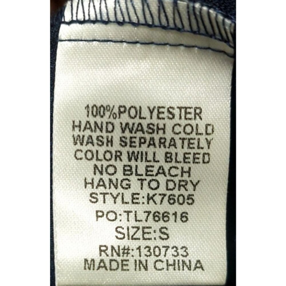 NWT Umgee Navy Solid Defined Shoulder Crepe Blouse~Long Sleeve - Picture 10 of 10